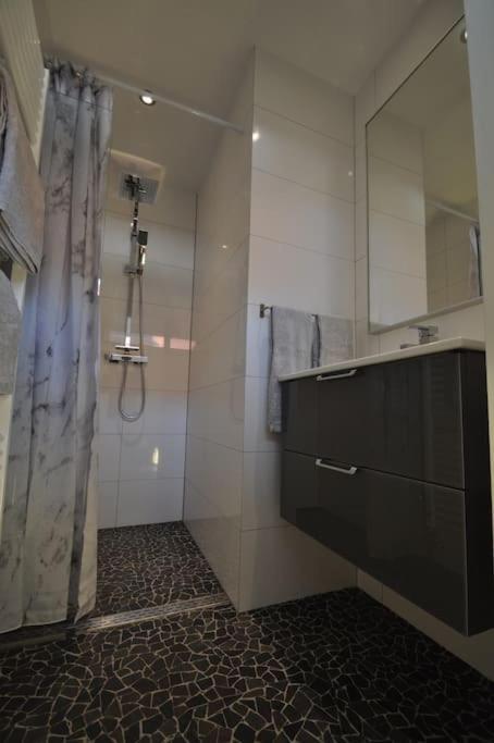 Vakantiewoning Nabij Toverland Griendtsveen Exteriör bild